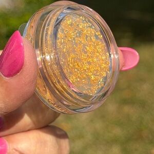 TATCHA Camellia Gold Spun Moisturizing Lip Balm